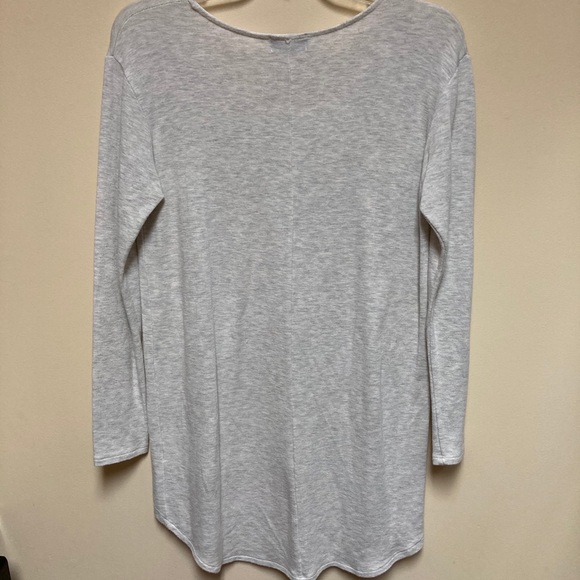 Top - Picture 2 of 2